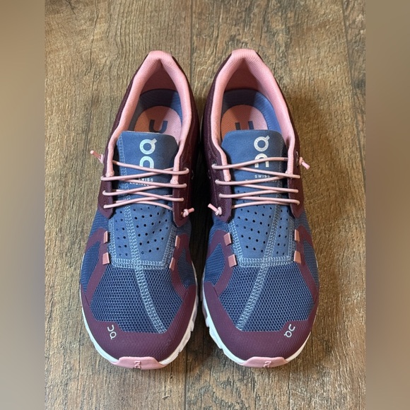 On Cloud Women's Running Shoes Mulberry/Velvet Women Sz 8.5 - Picture 2 of 8